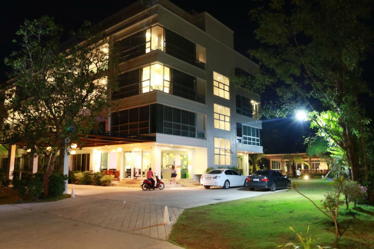 帕诺酒店及公寓 Ao Nang 外观 照片